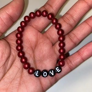 Handmade LOVE Alphabet Glass Bead Bracelet
